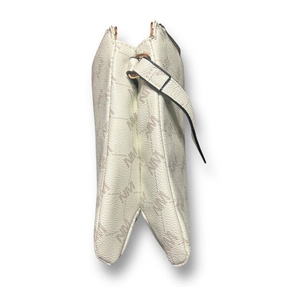 Nicole Miller NWT Bone Logo Crossbody Bag Coin Pouch Gold Hardware Purse Chic - Picture 2 of 11